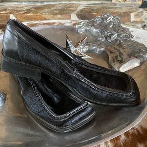 Franco Sarto 9.5 hair on hide black loafer